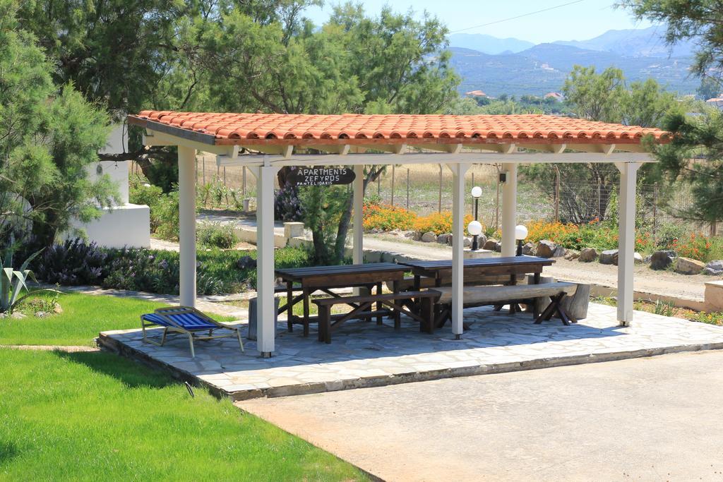 Zefyros Apartments And House Kissamos Exterior photo
