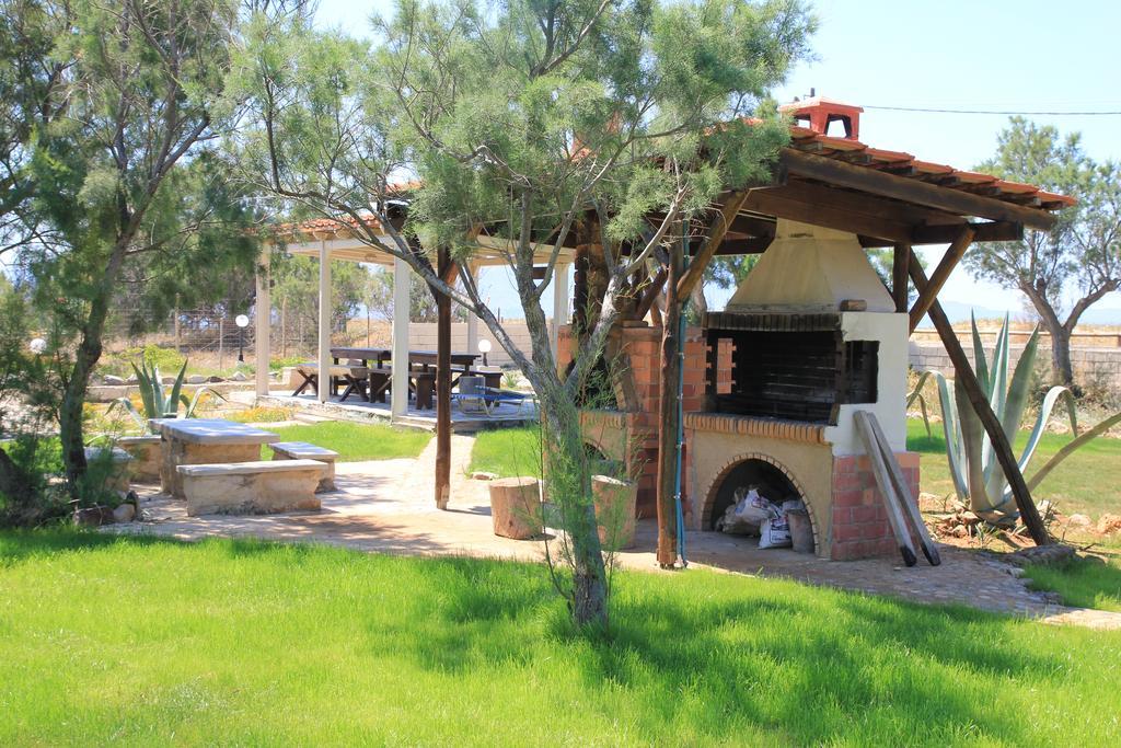 Zefyros Apartments And House Kissamos Exterior photo