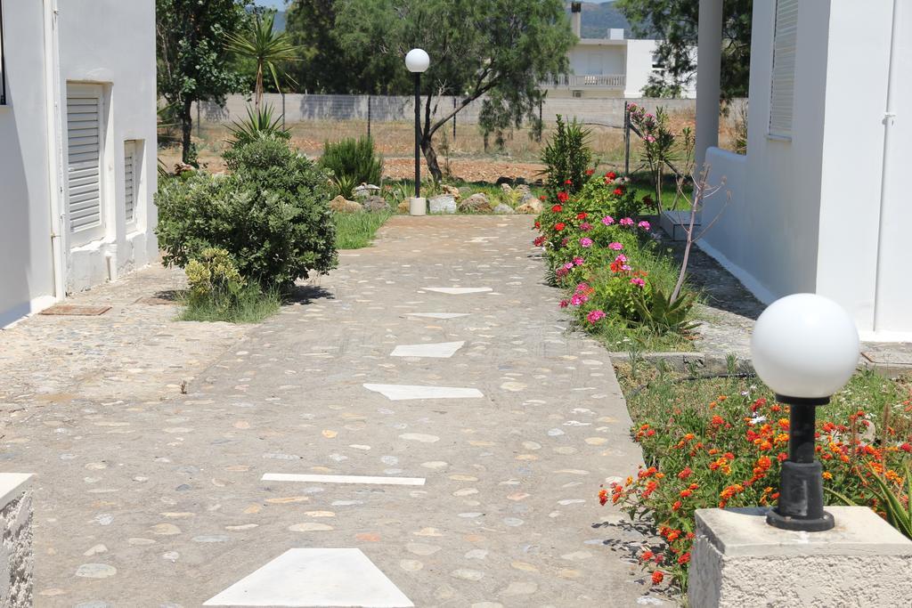 Zefyros Apartments And House Kissamos Exterior photo